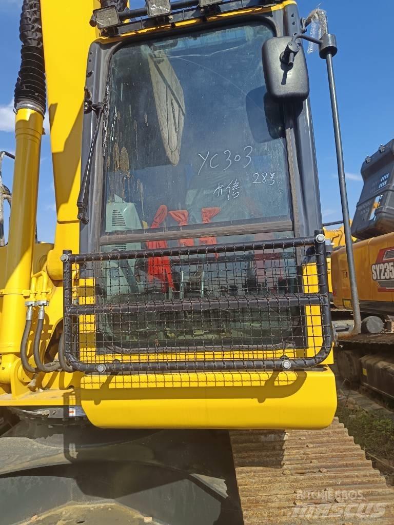 Komatsu PC 200 حفارات زحافة