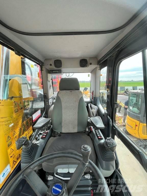 Komatsu PW 148-11 حفارات بعجل