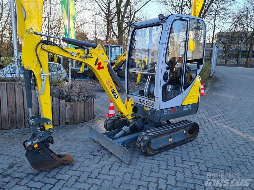 Wacker Neuson ET16 حفارات زحافة