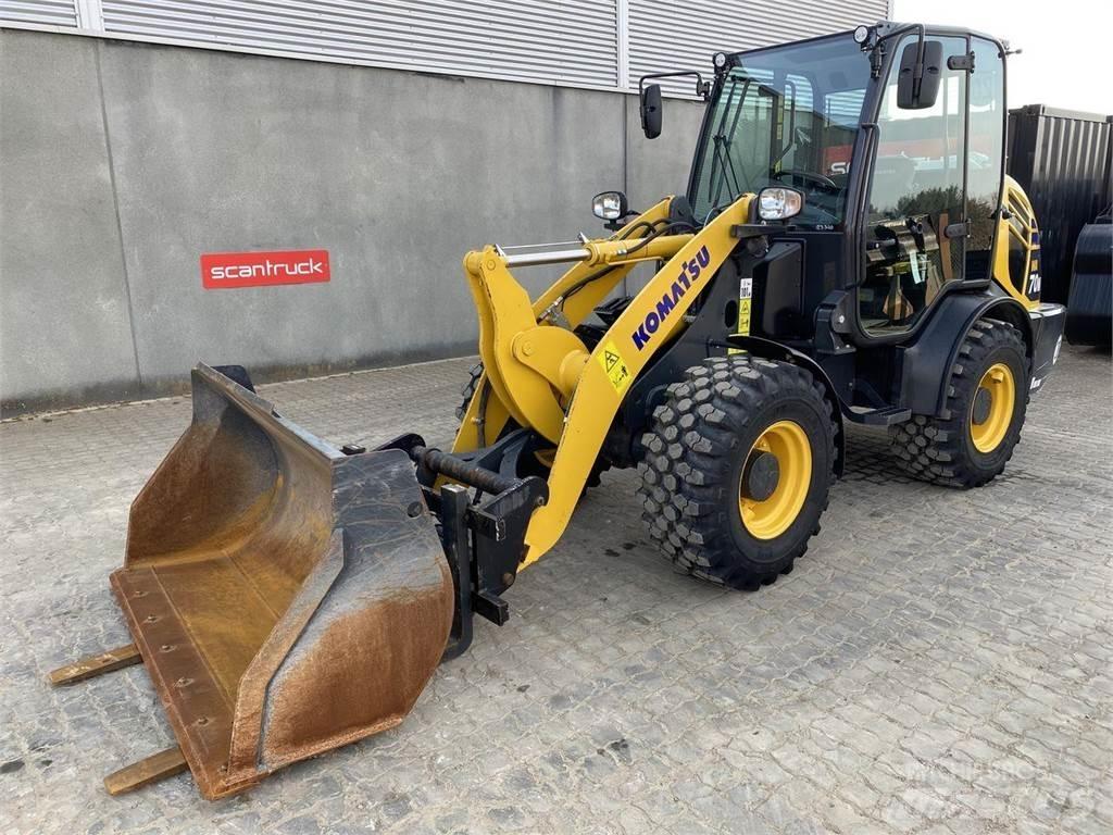 Komatsu WA70M-8EO لوادر متعددة الأغراض