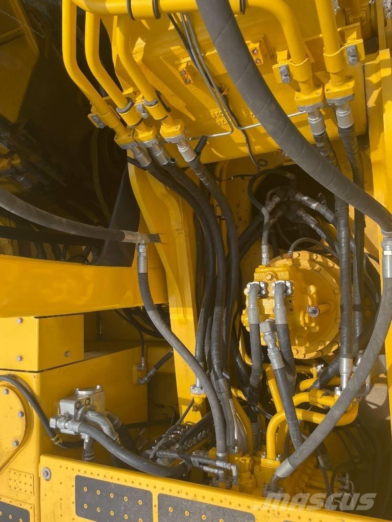 Komatsu PC 350 حفارات زحافة
