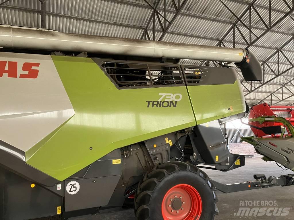 CLAAS Trion 730 حصادات