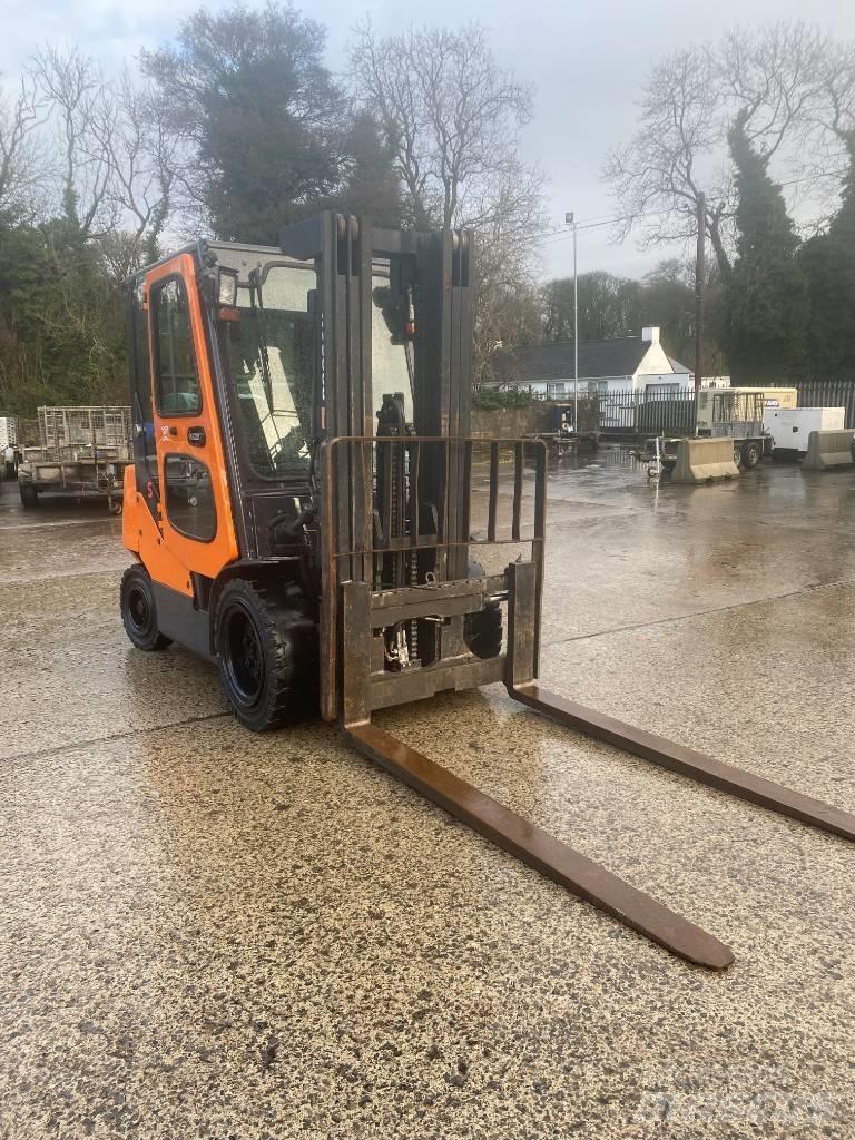 Doosan G 35 C-5 شاحنات LPG