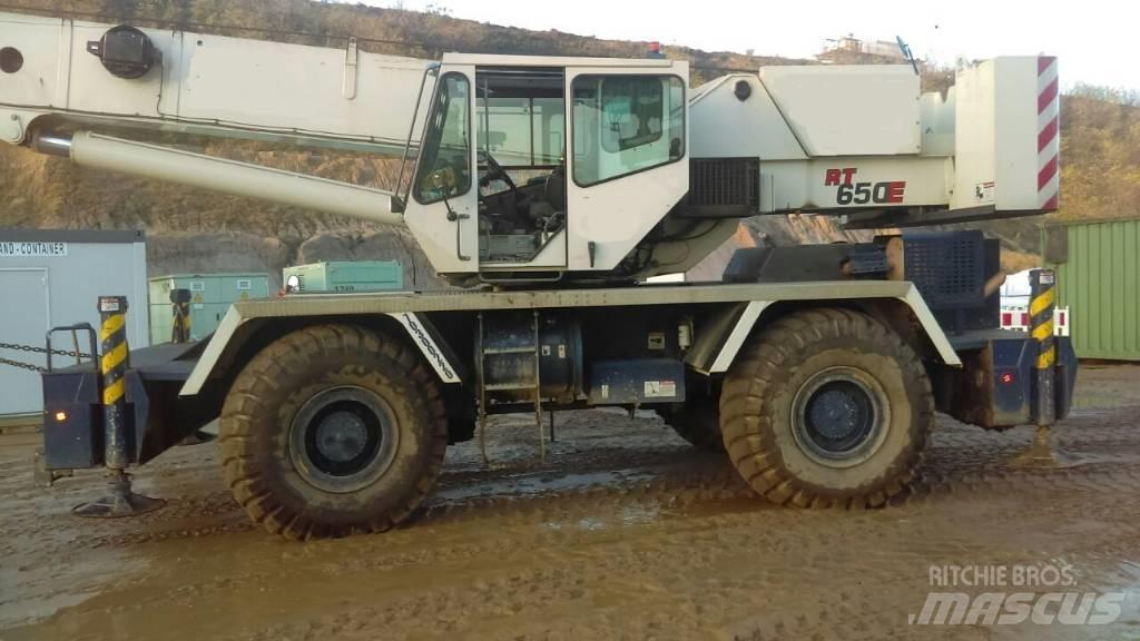 Grove RT 650 E رافعات الطرق الوعرة