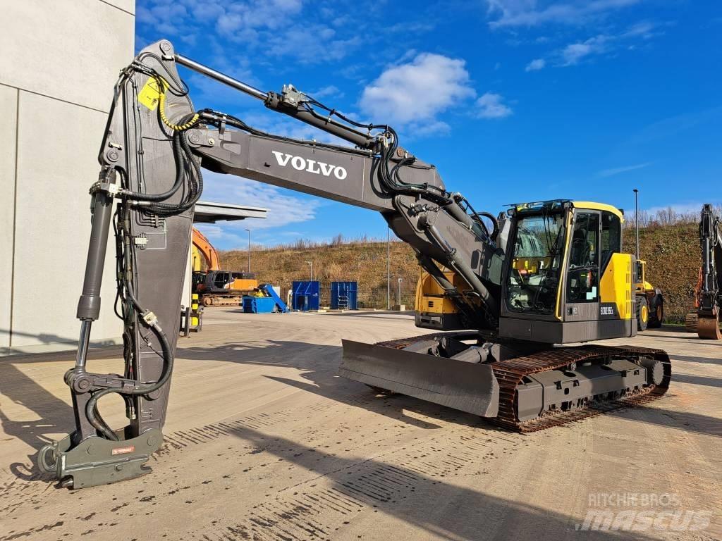 Volvo ECR 235 EL حفارات زحافة