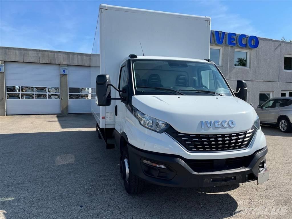 Iveco Daily 70.180 شاحنات ذات هيكل صندوقي