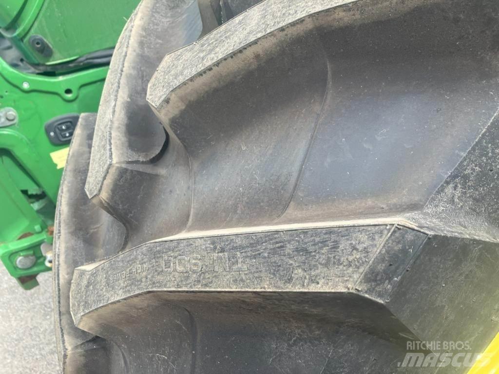 John Deere 6250R الجرارات