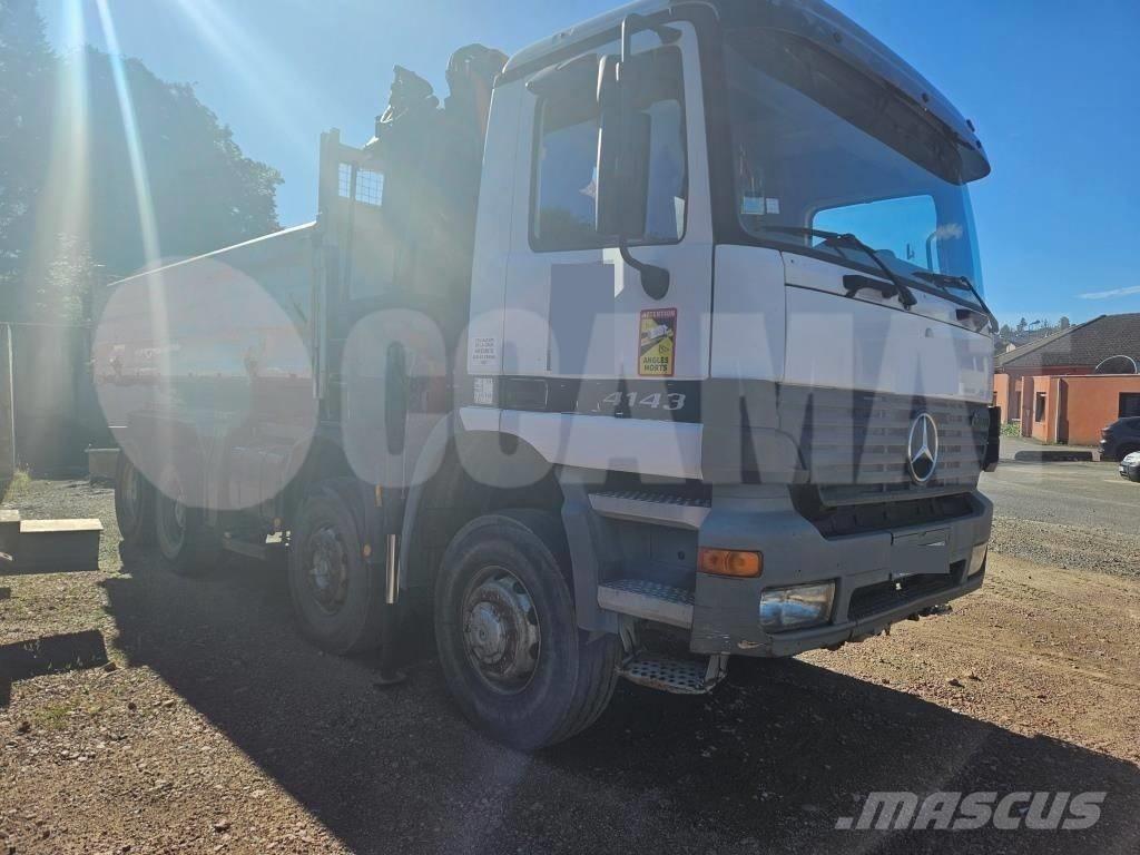 Mercedes-Benz 4143 شاحنات قلابة