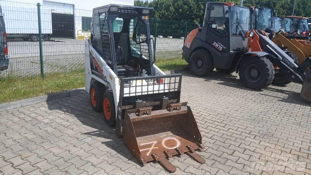 Bobcat S 70 لوادر انزلاقية التوجيه