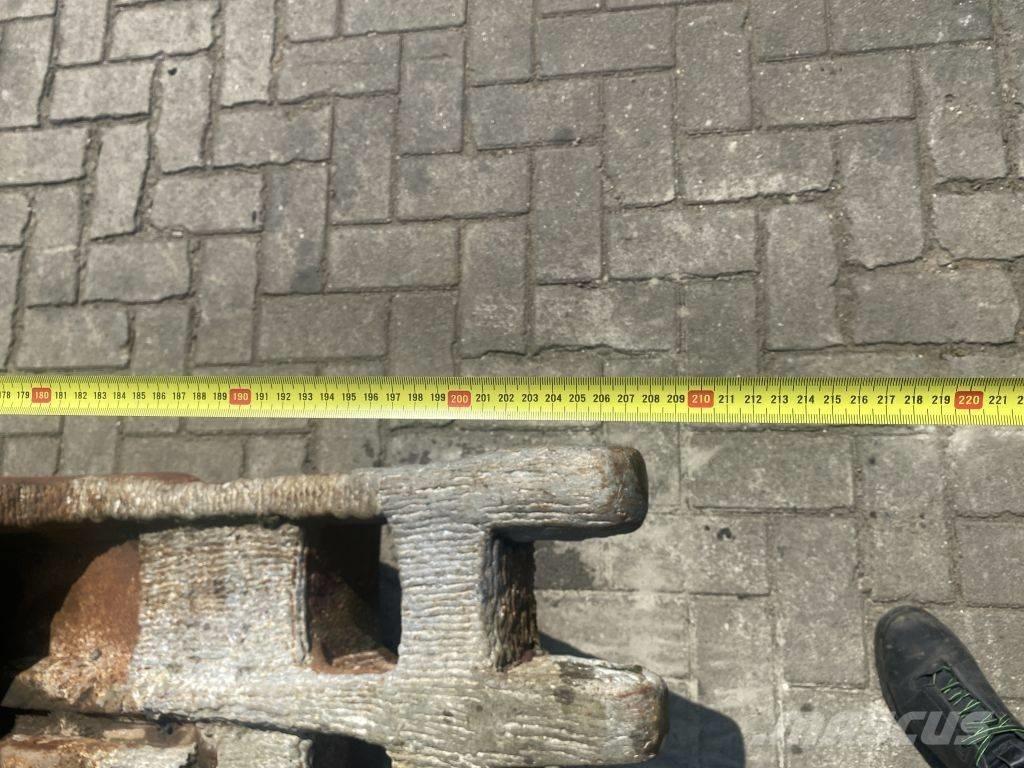  Crusher CW  30 جراشات البناء