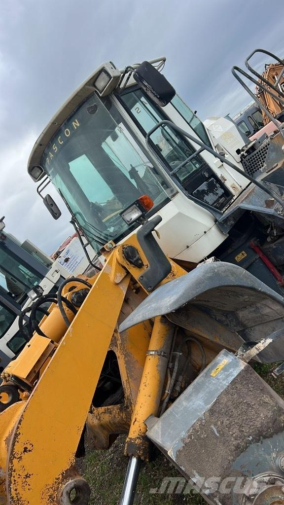 Liebherr L 514 محركات