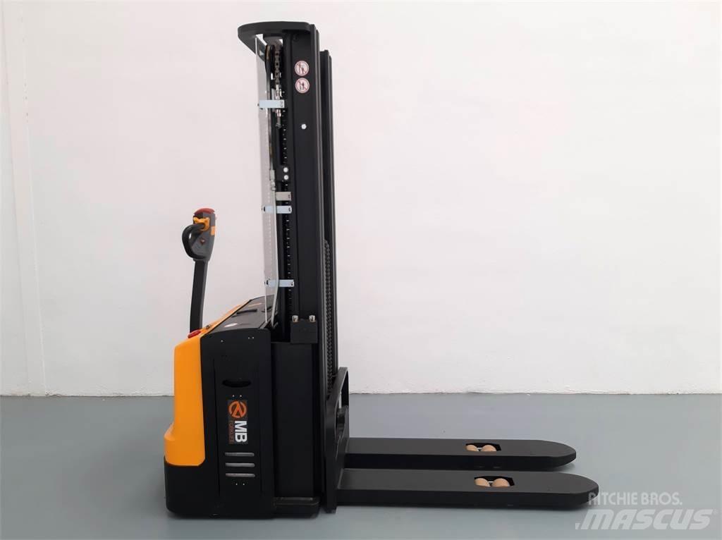  ES16 16WA 3F450 معدات التكديس الجوالة