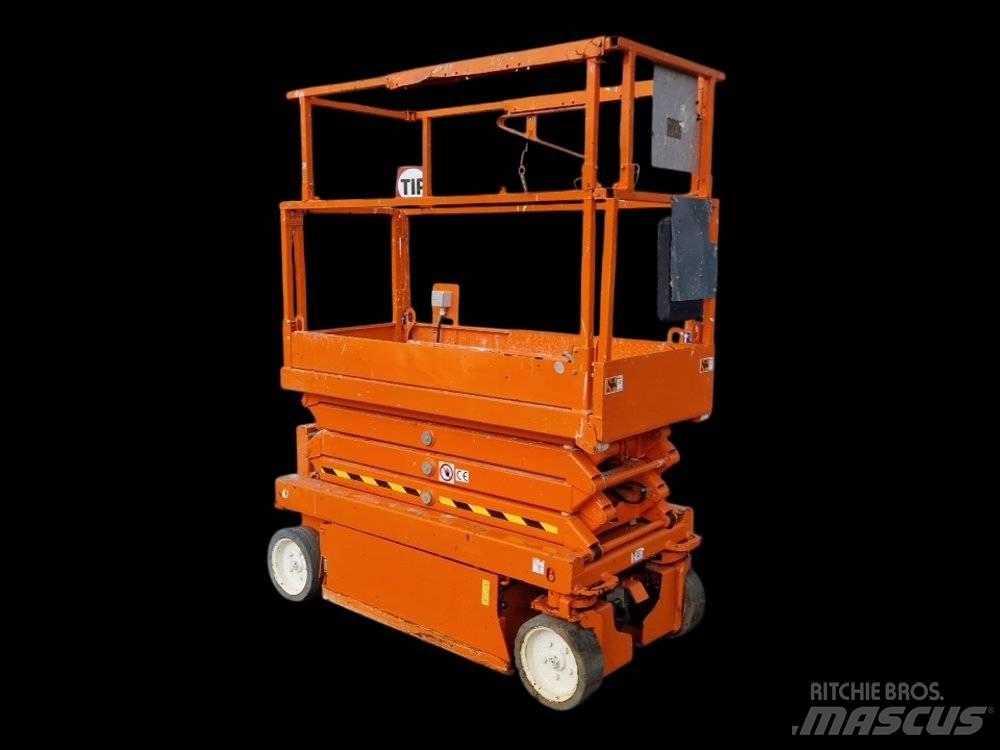 SkyJack SJ III 3219 رافعات مقصية الشكل