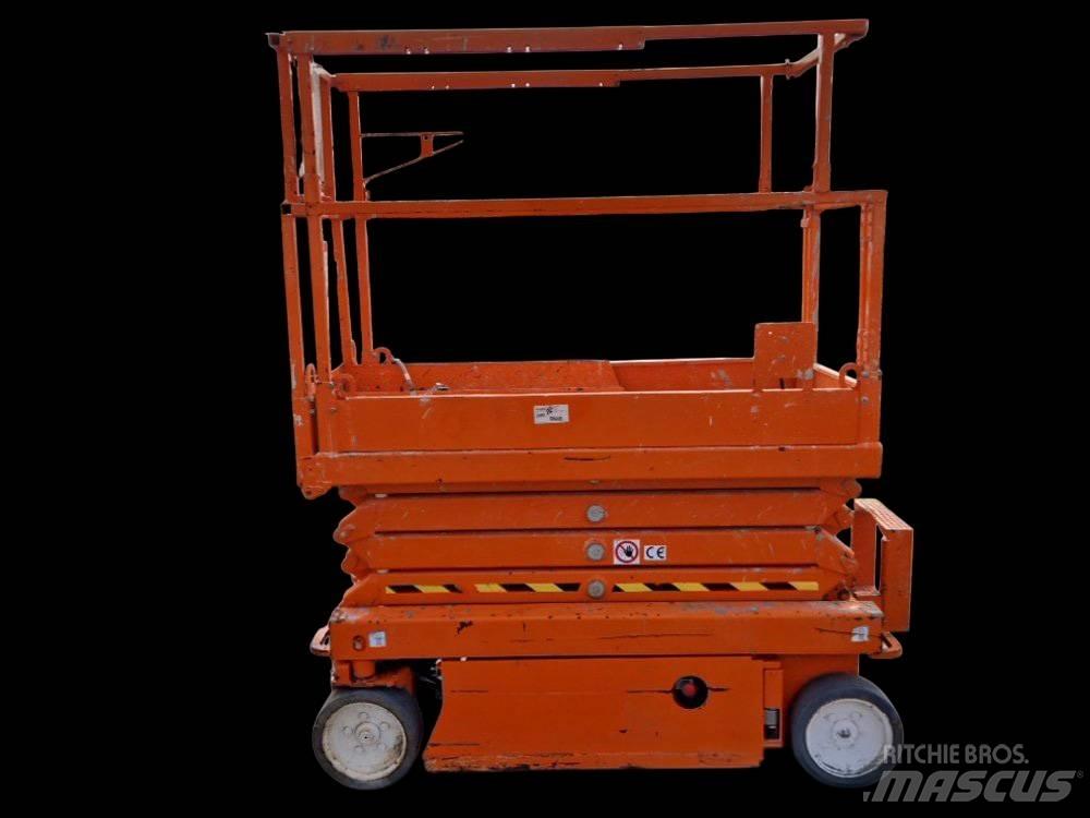 SkyJack SJ III 3219 رافعات مقصية الشكل