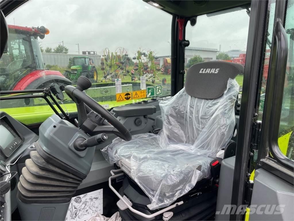 CLAAS Scorpion 742 مناولات متداخلة