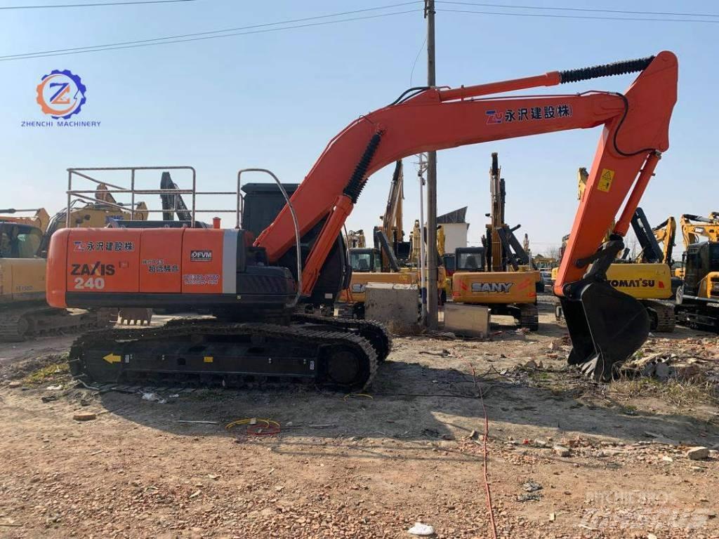 Hitachi ZX 240 حفارات زحافة