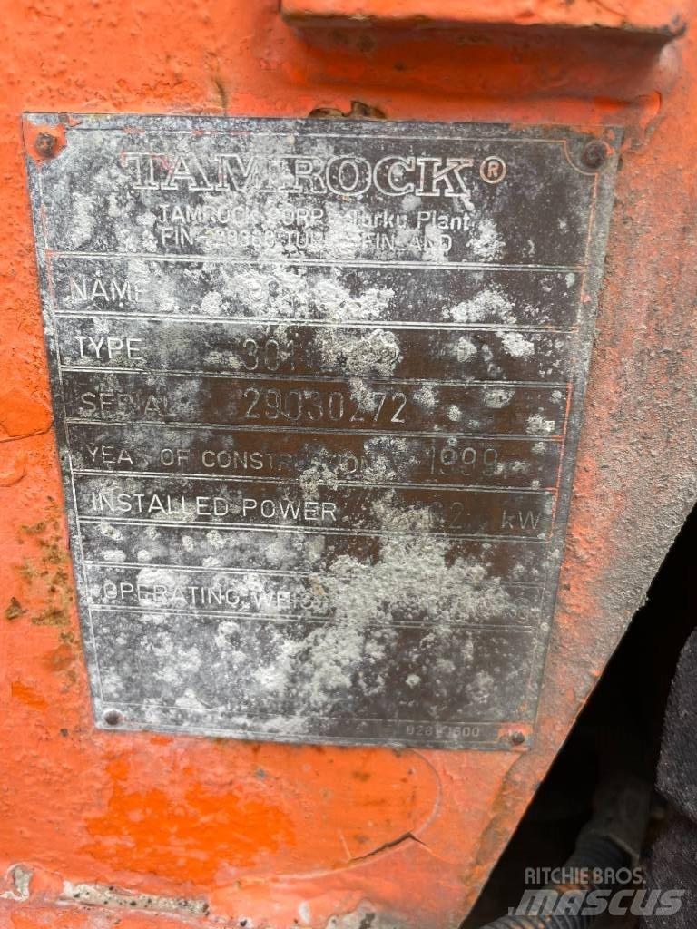 Sandvik Toro 301 لوادر للعمل تحت سطح الأرض