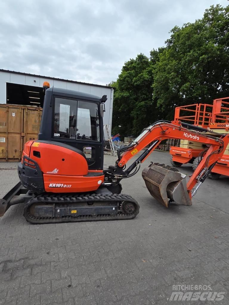 Kubota KX 101-3 A حفارات صغيرة أقل من 7 طن (حفارات صغيرة)