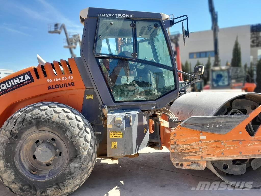Hamm H11 i مداحل أحادية الأسطوانة