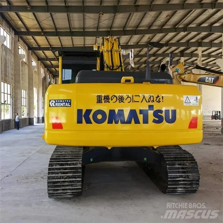 Komatsu PC200-8 حفارات زحافة