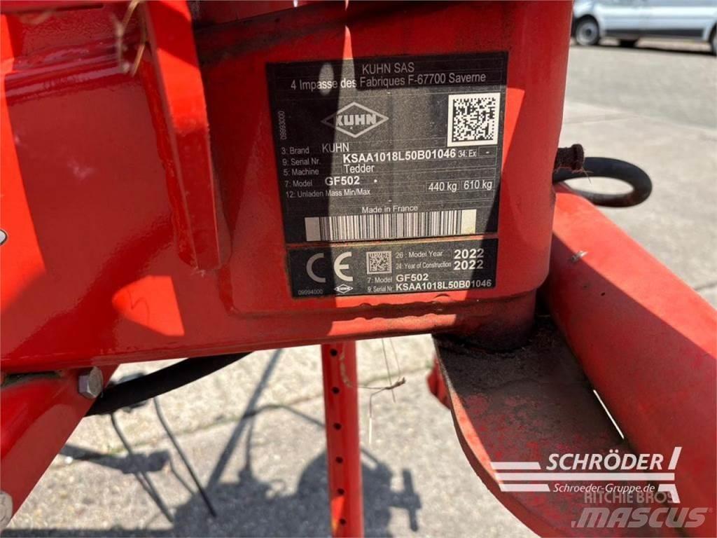 Kuhn GF 502 مكابس وميبسات التبن