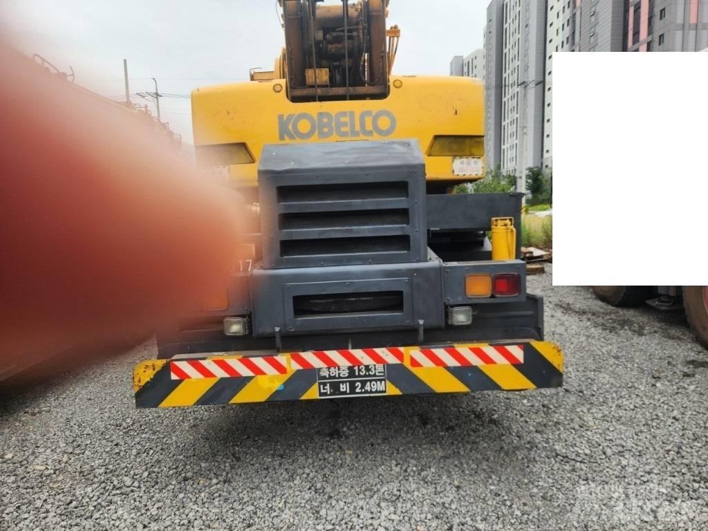 Kobelco RK 250-5 رافعات الطرق الوعرة