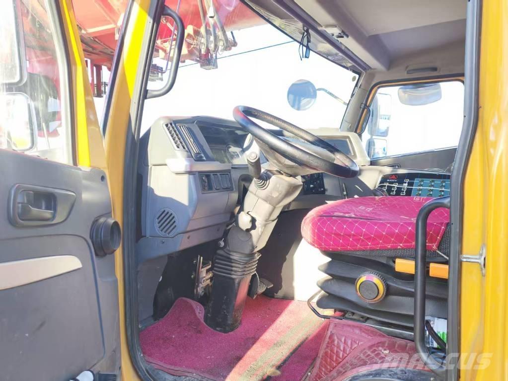 Sany SAC4500T رافعات صالحة لكل أنواع الطرق