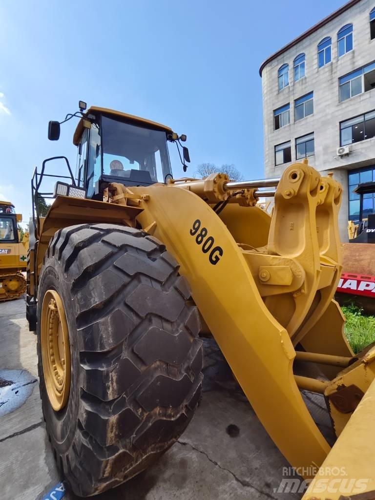 CAT 980 G لوادر بعجل