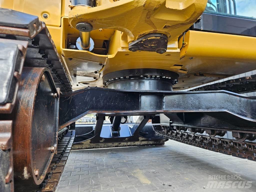 CAT 308 E 2 CR حفارات وسط 7 طن - 12 طن