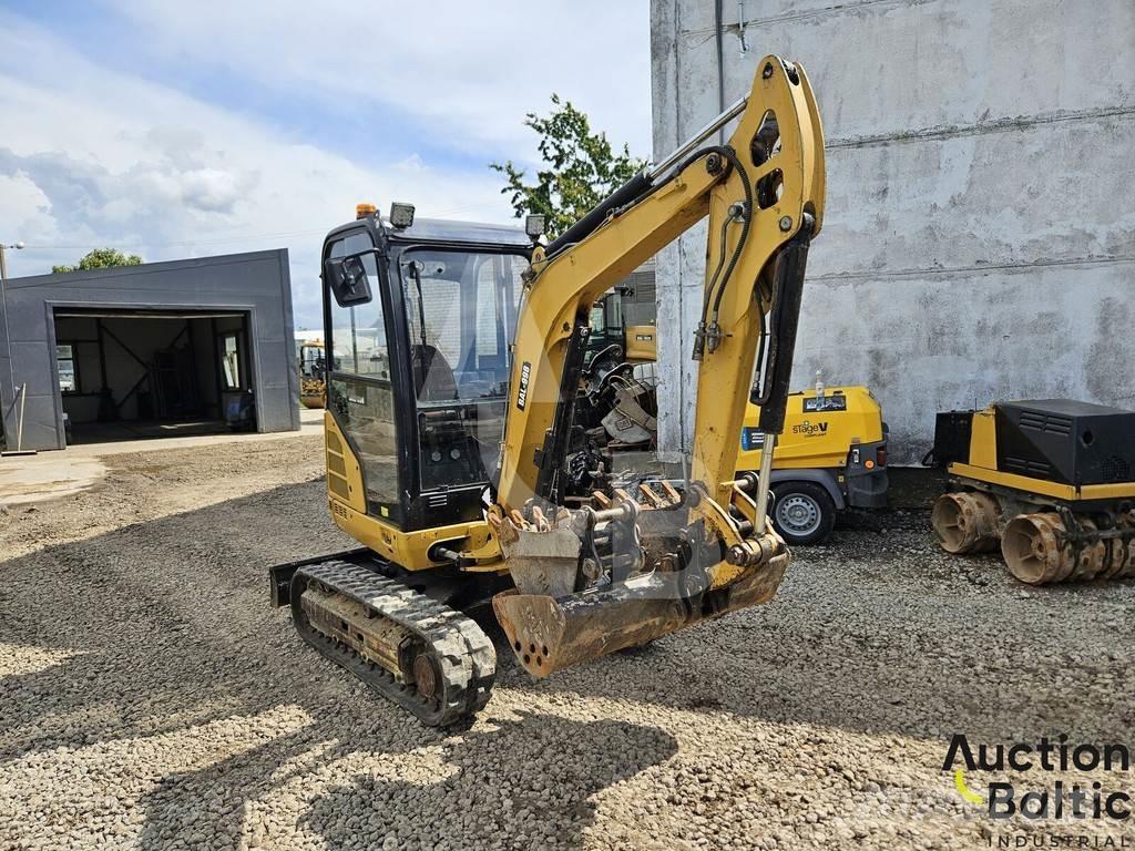CAT 302.4 D حفارات صغيرة أقل من 7 طن (حفارات صغيرة)