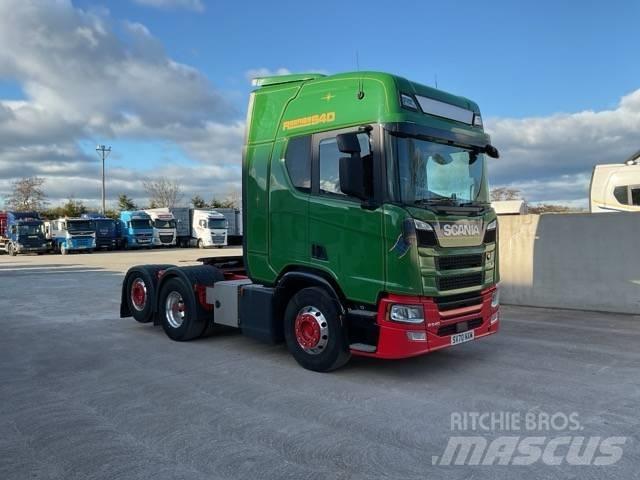 Scania R 540 وحدات الجر