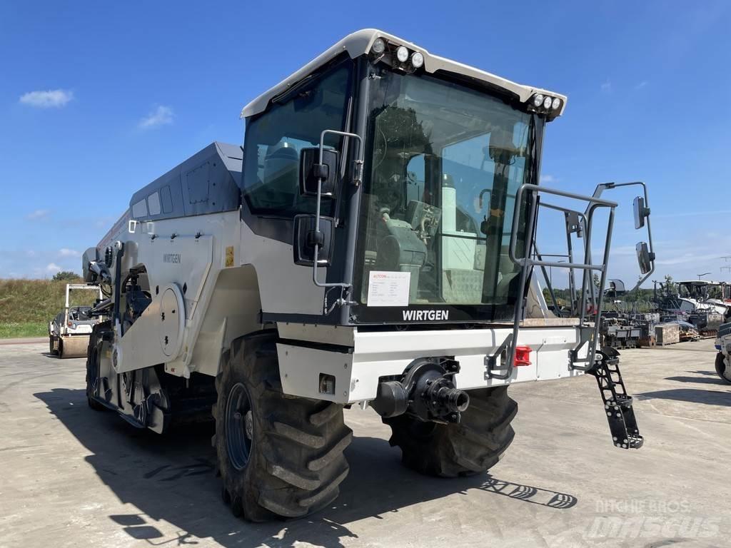Wirtgen WR 240I معدات إعادة تدوير الأسفلت