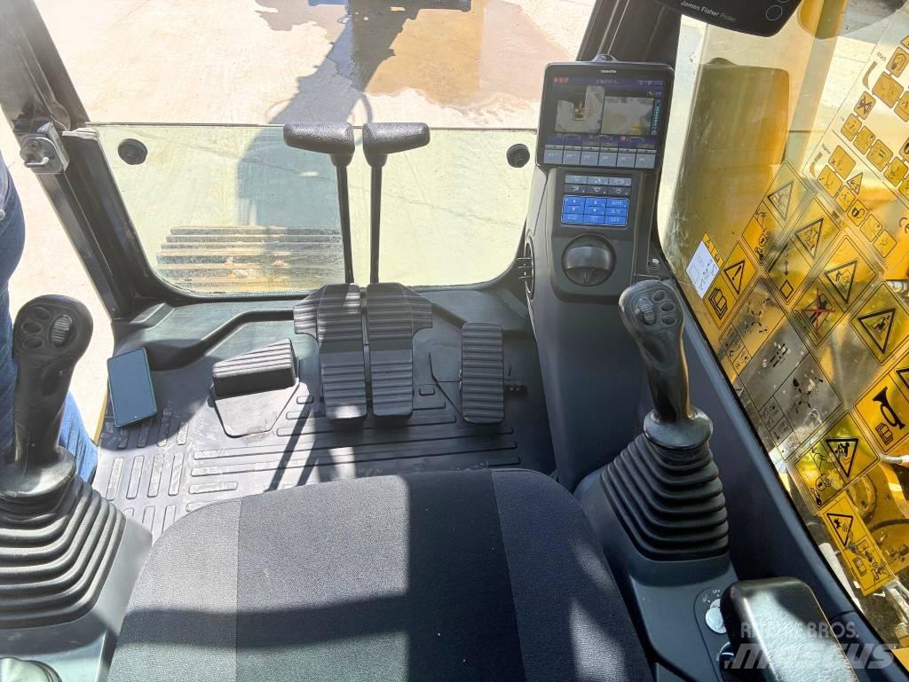 Komatsu PC290LC-11E0 حفارات زحافة