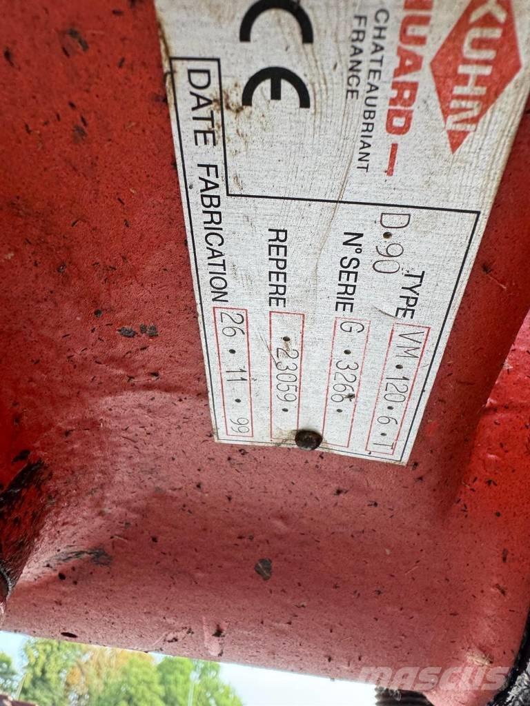 Kuhn Vari-Master 120 محاريث عكسية