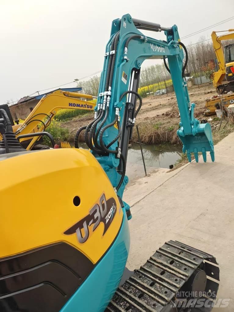 Kubota U 30 حفارات صغيرة أقل من 7 طن (حفارات صغيرة)