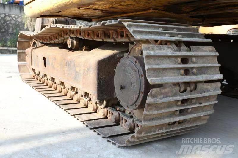 Komatsu PC 120-6E حفارات صغيرة أقل من 7 طن (حفارات صغيرة)