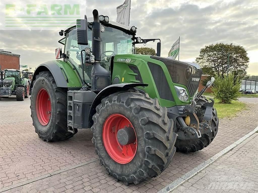Fendt 828 vario s4 الجرارات