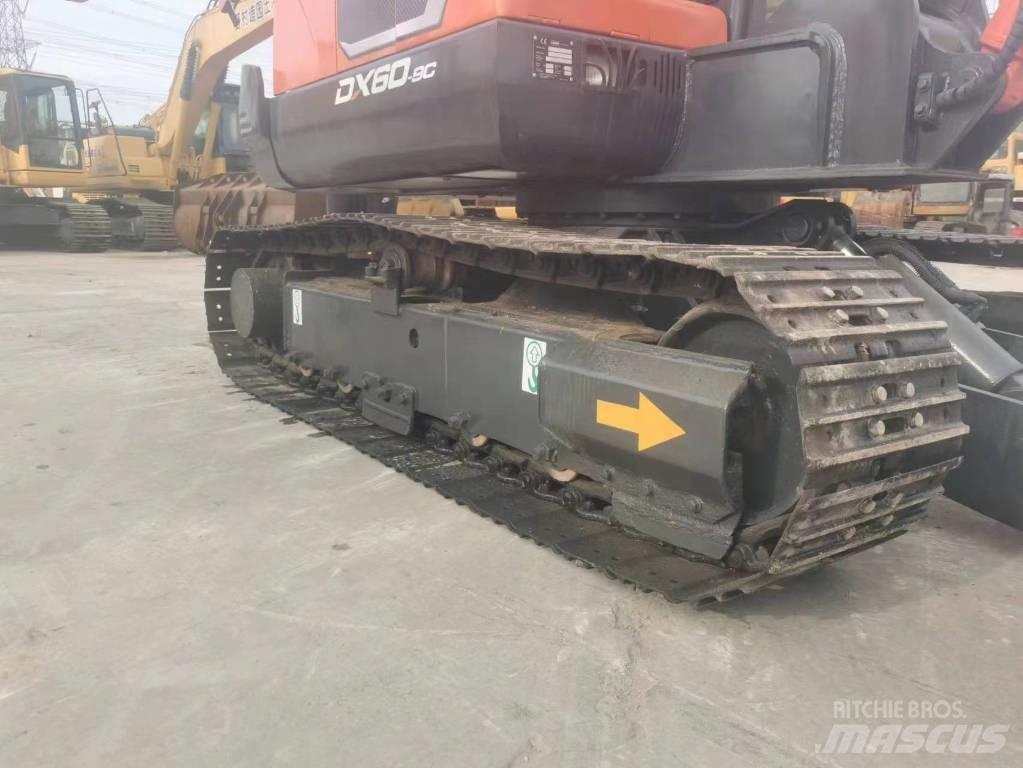 Doosan DX 60-9C حفارات صغيرة أقل من 7 طن (حفارات صغيرة)