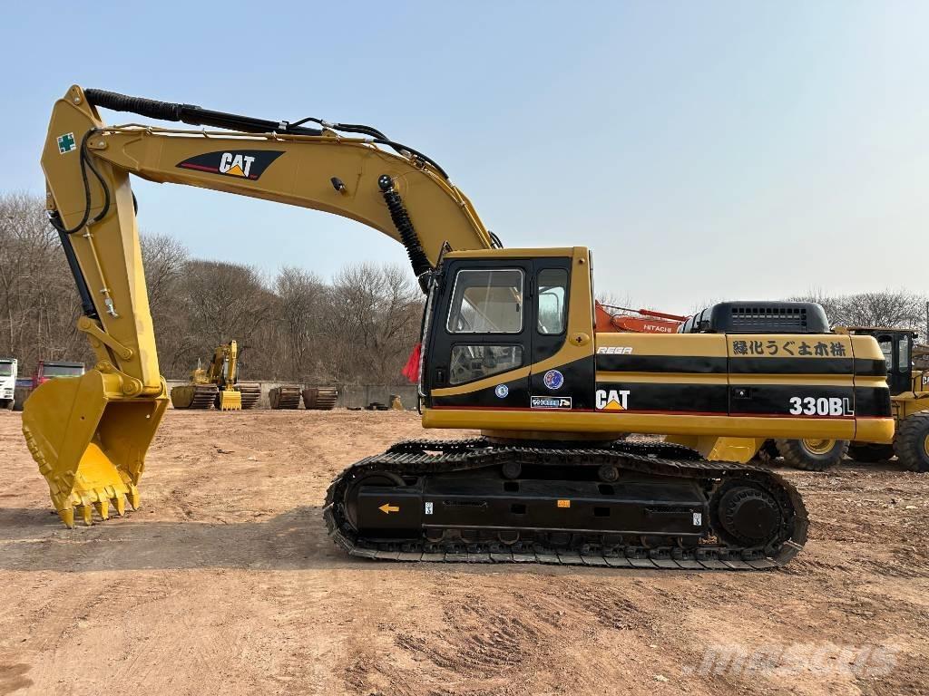 CAT 330 B L حفارات زحافة
