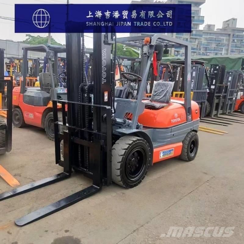 Toyota 6 F شاحنات الديزل