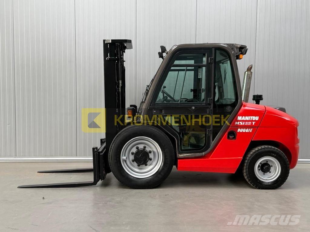 Manitou MSI 35 T شاحنات الديزل