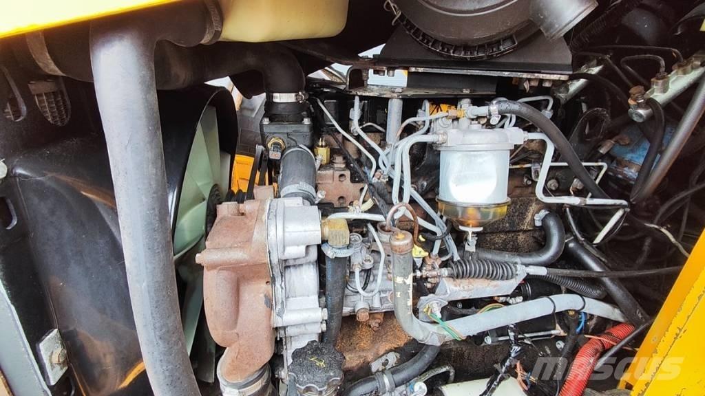 JCB 4 CX لوادر ذات جرافات عكسية