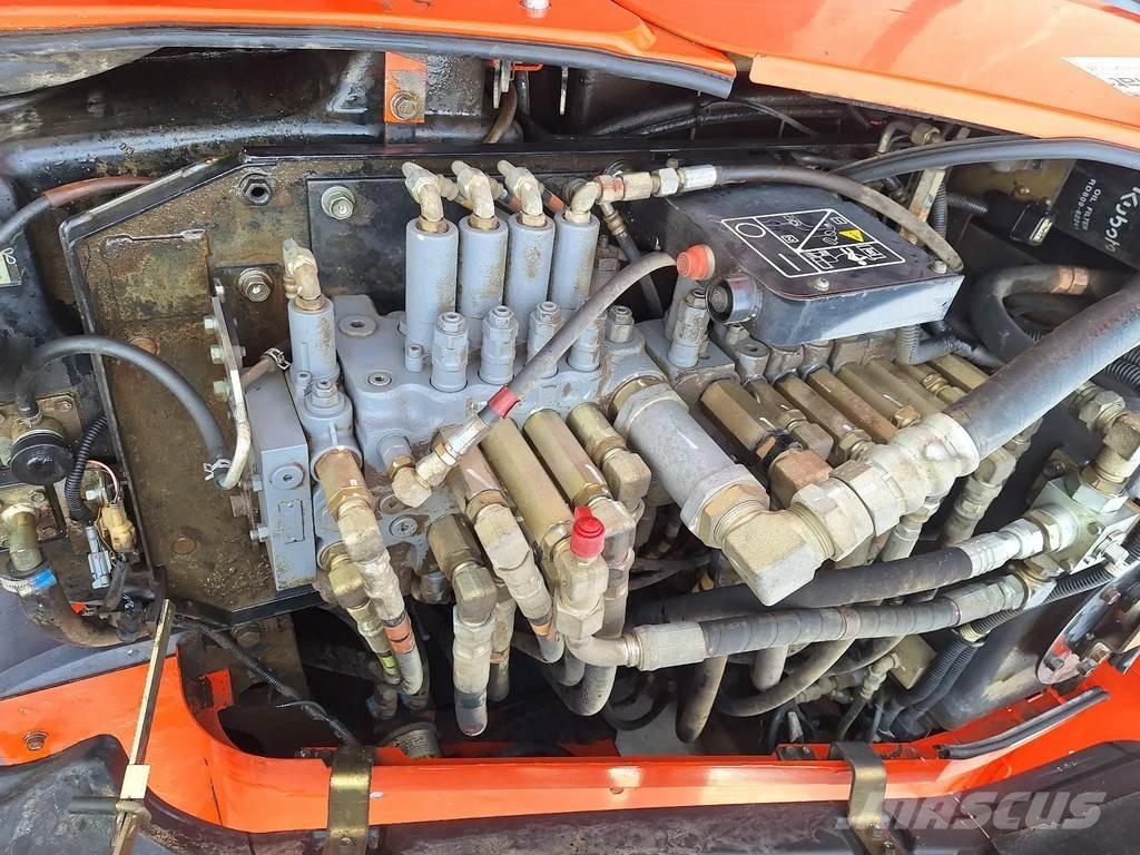 Kubota KX080 حفارات وسط 7 طن - 12 طن