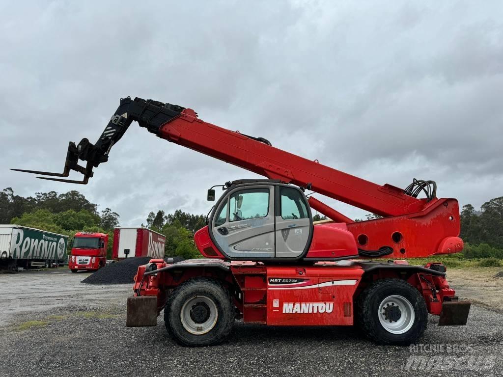 Manitou MRT 3255 مناولات متداخلة