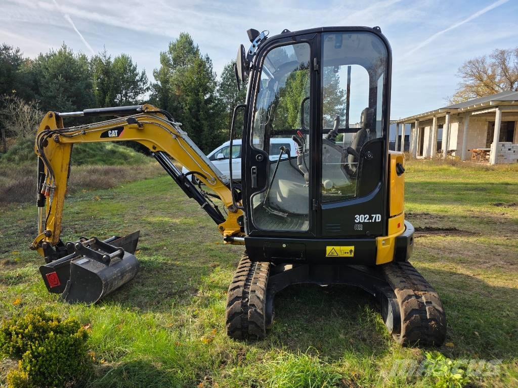 CAT 302.7 D CR حفارات صغيرة أقل من 7 طن (حفارات صغيرة)