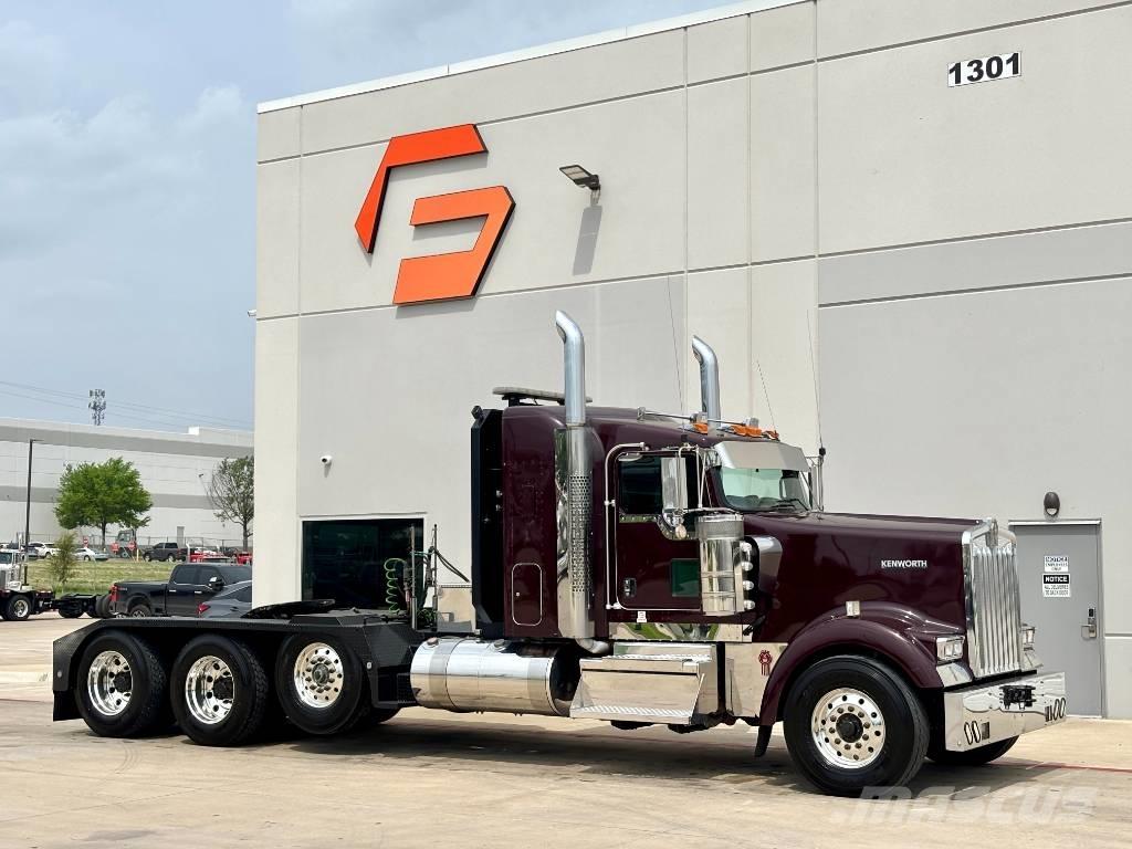 Kenworth W 900 وحدات الجر