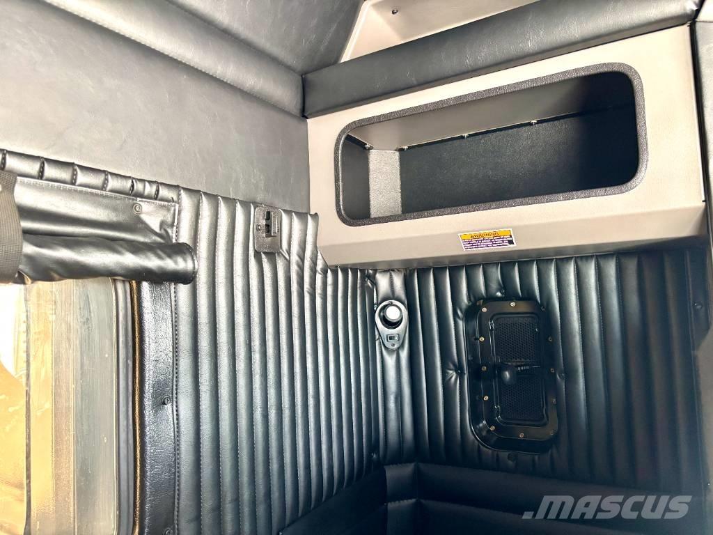 Kenworth W 900 وحدات الجر