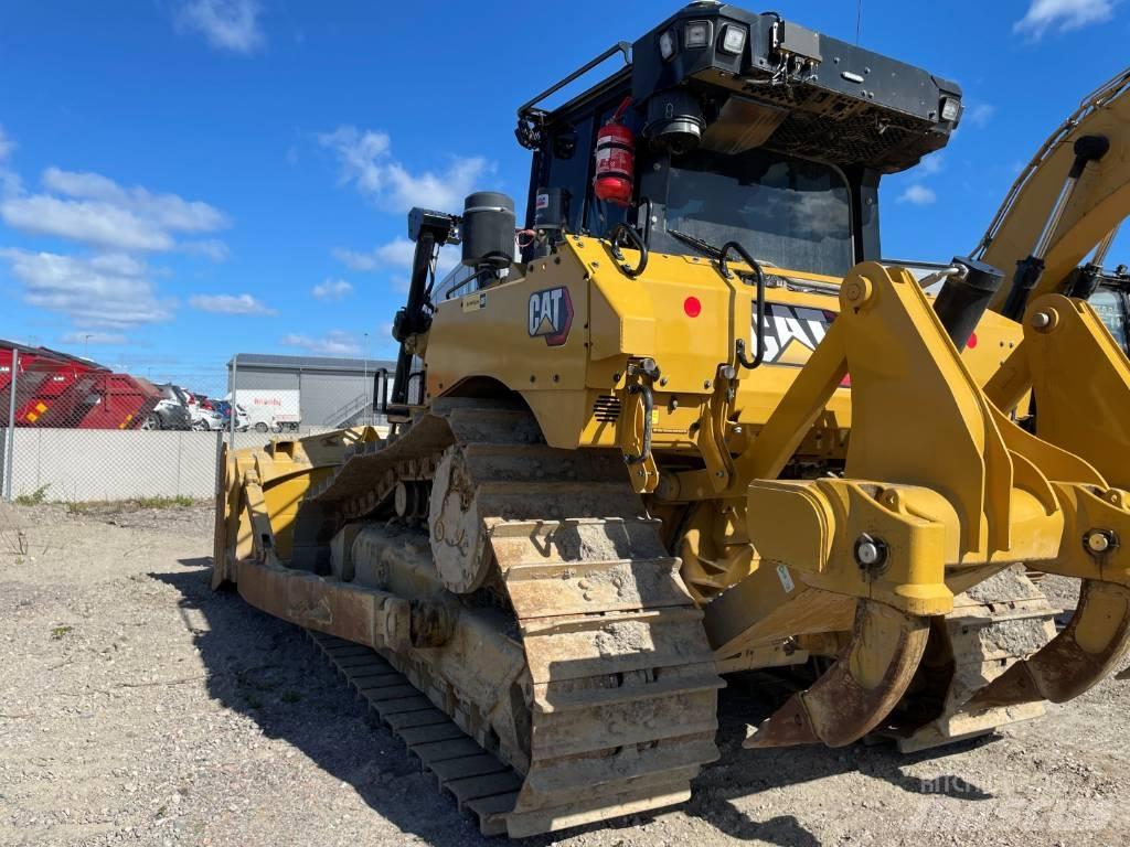 CAT D 6 LGP بلدوزرات مجنزرة