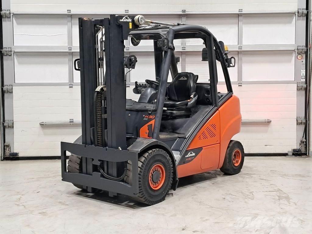 Linde H30D-02 شاحنات الديزل