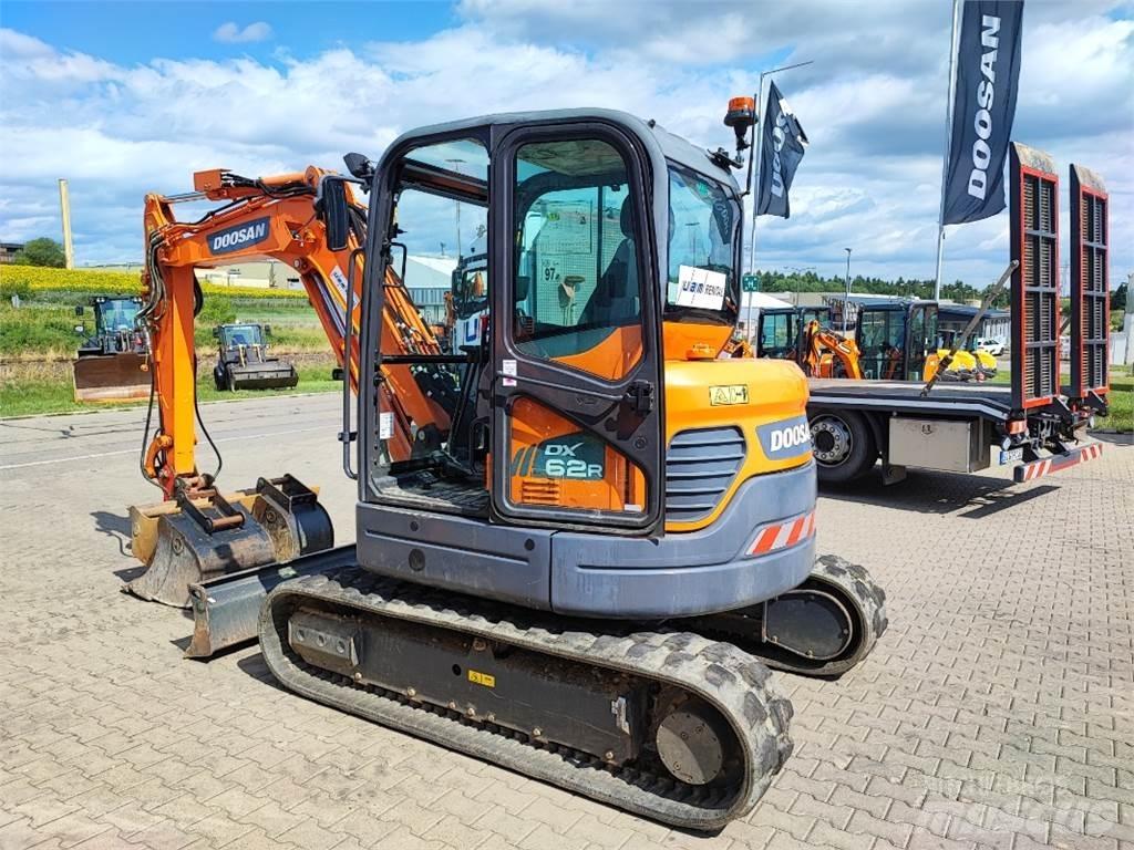 Doosan DX62R-3 حفارات صغيرة أقل من 7 طن (حفارات صغيرة)